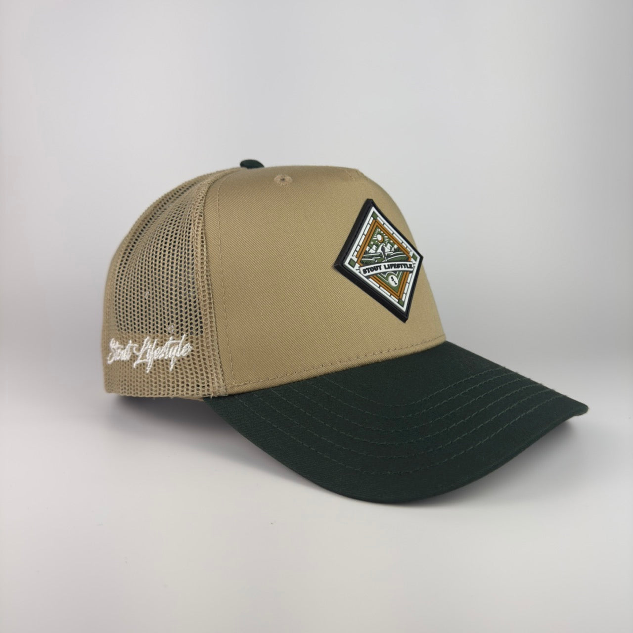 "Diamond Golf" Structured Mesh Hat (Tan/Green)