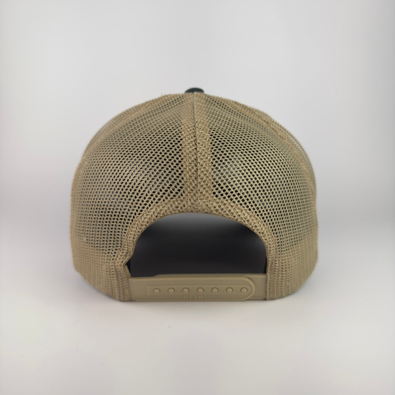 "Diamond Golf" Structured Mesh Hat (Tan/Green)